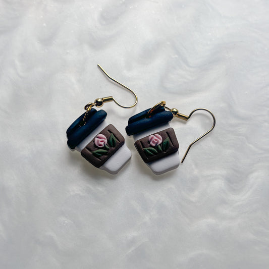 ROSE LATTE EARRINGS
