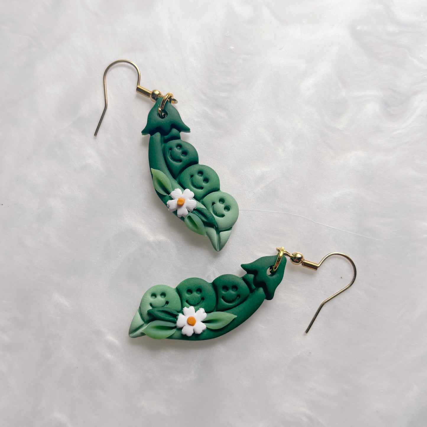 SNAP PEA EARRINGS