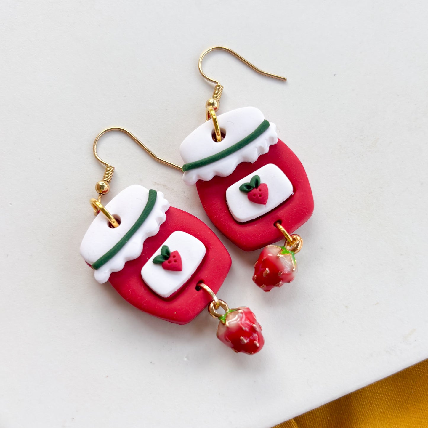 STRAWBERRY JAM EARRINGS