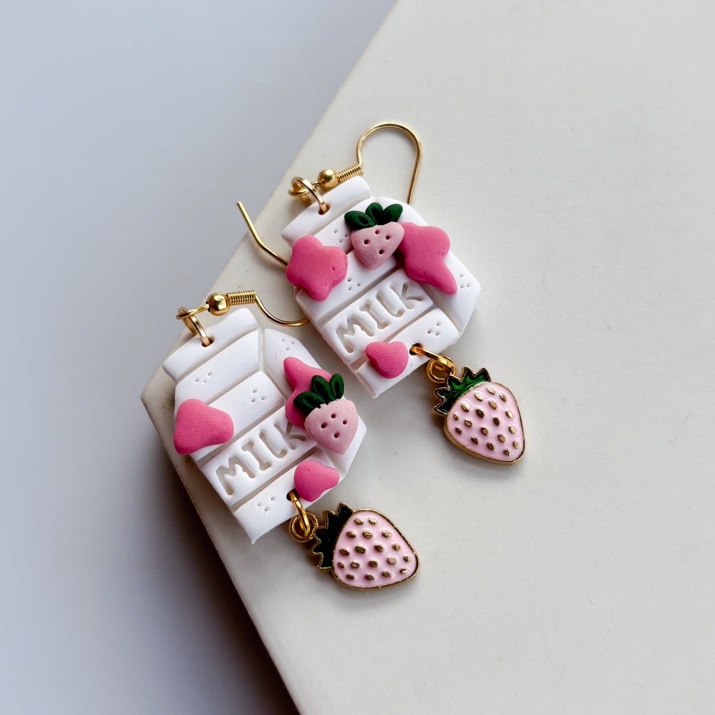 STRAWBERRY MILK EARRINGS