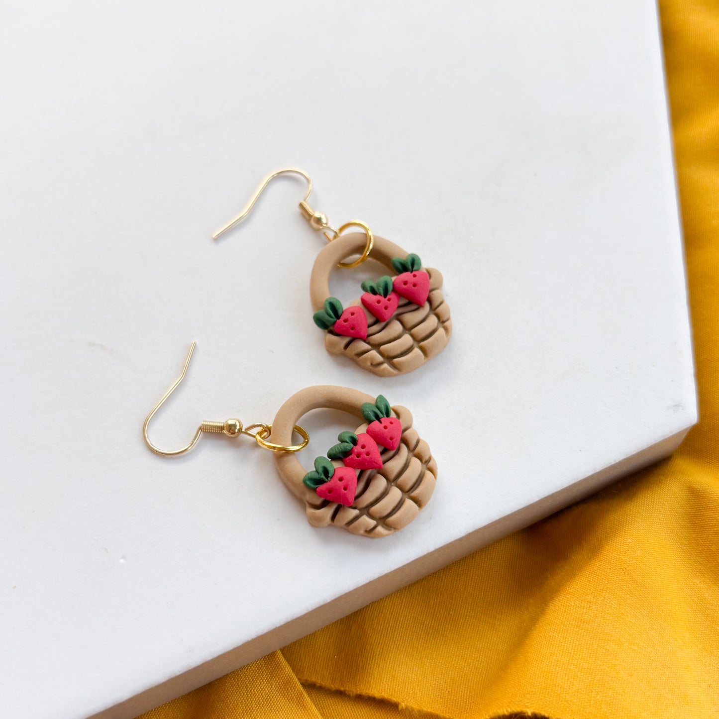STRAWBERRY BASKET EARRINGS