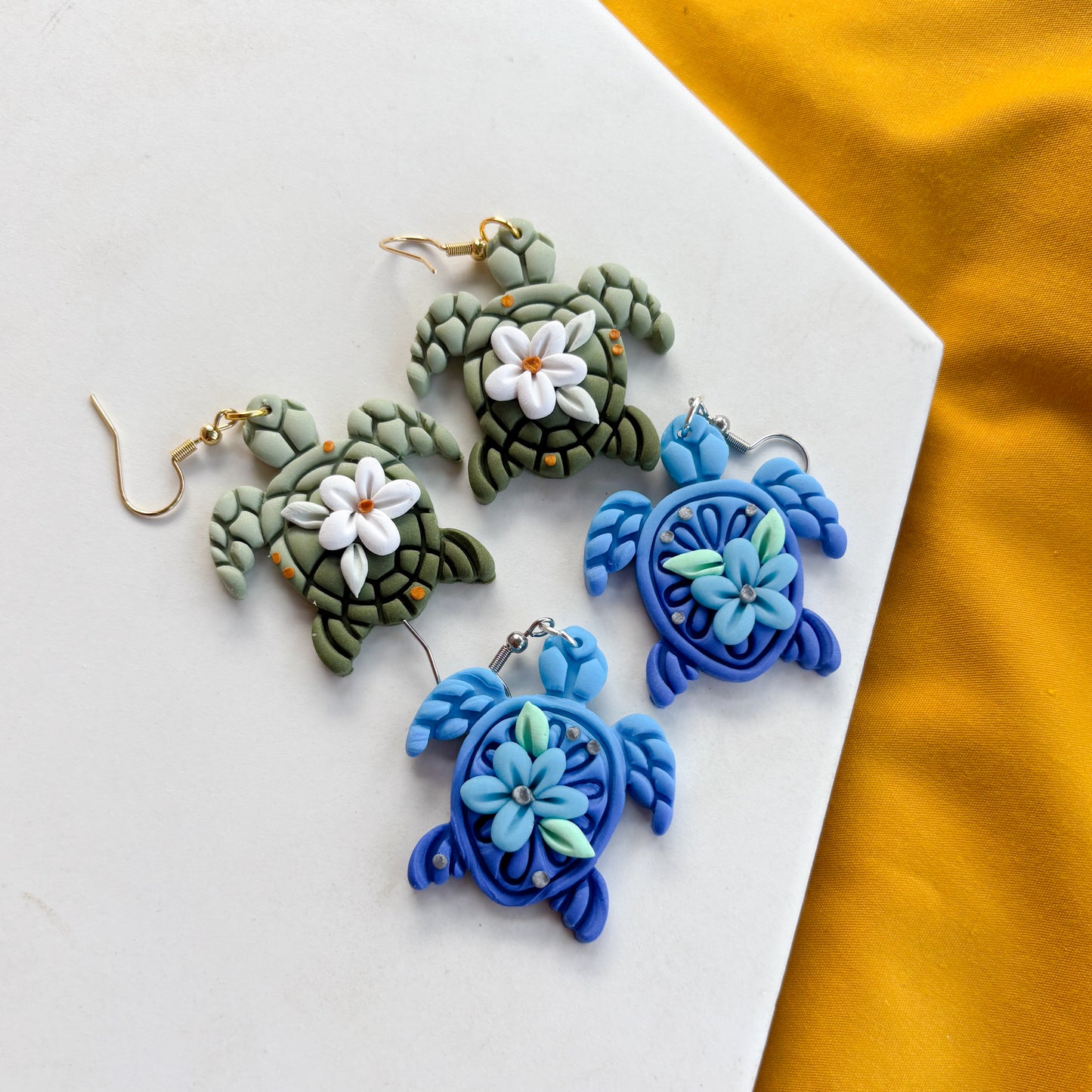 GREEN DAISY TURTLE EARRINGS