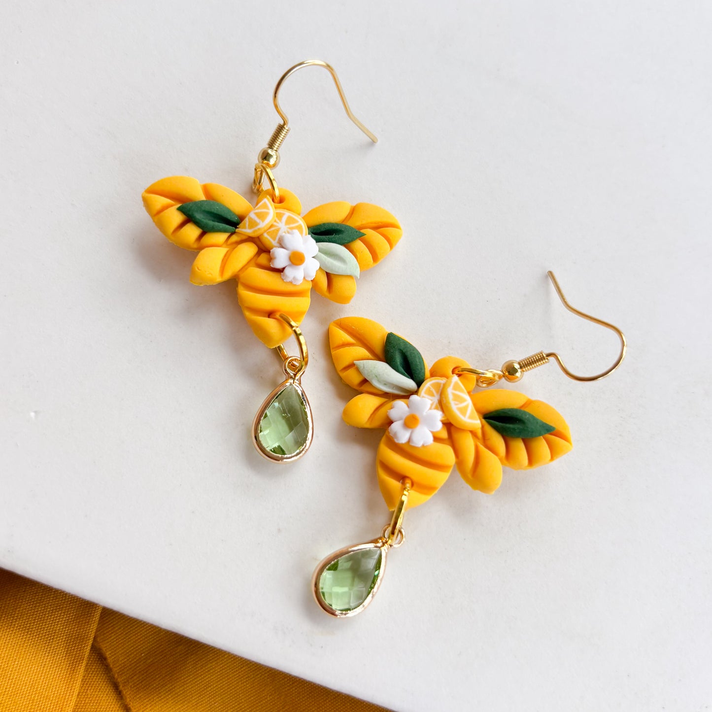 LEMON BEE EARRINGS