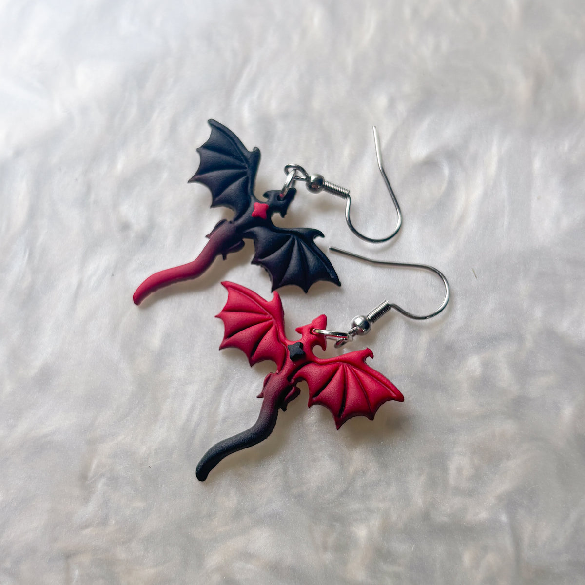 GOTHIC ROSE OMBRE DRAGON MINI EARRINGS (SILVER)