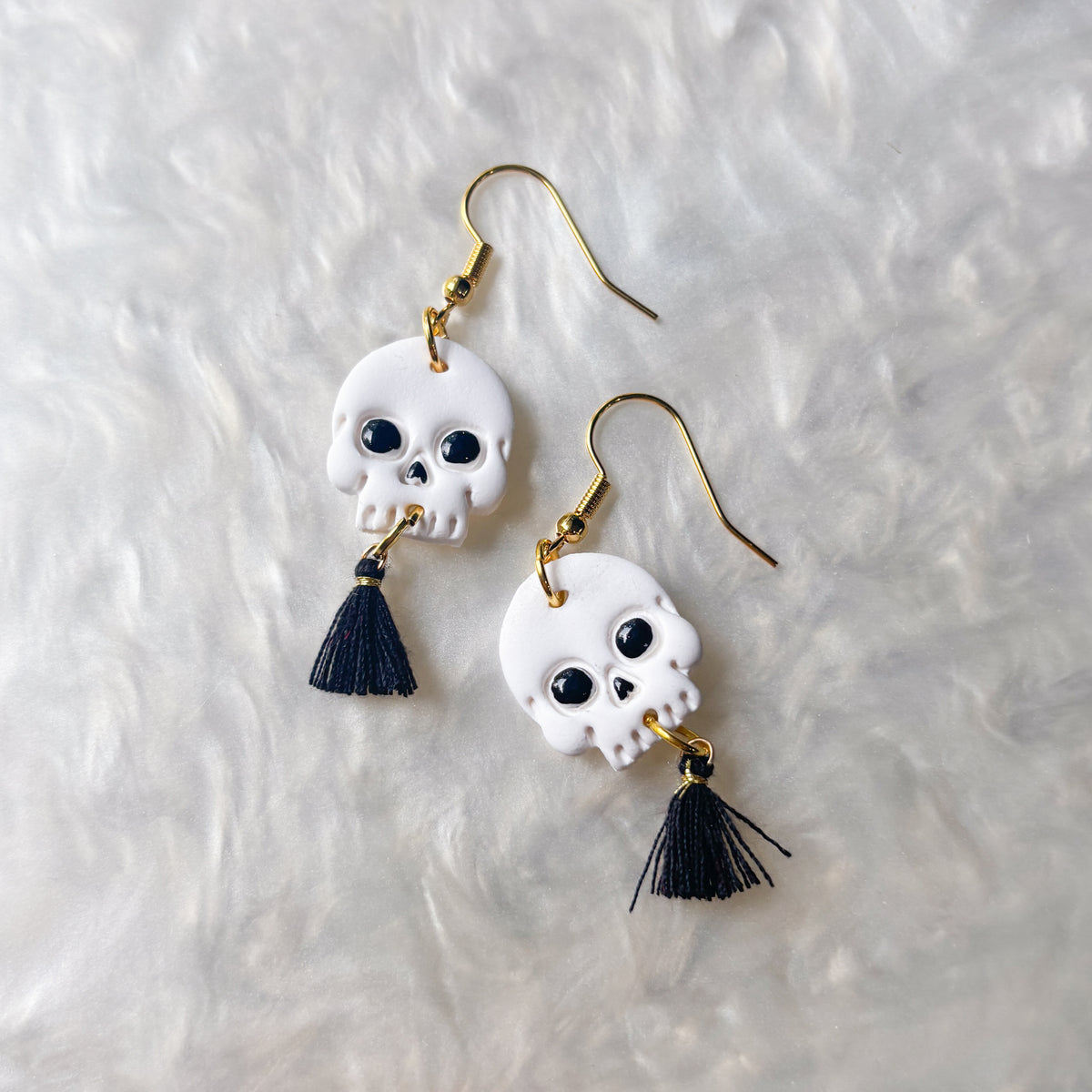 SKULL & TASSEL EARRINGS
