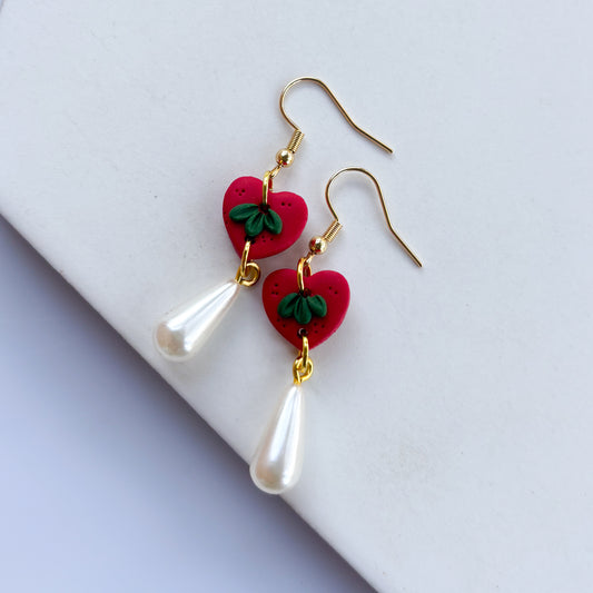 MINI HEARTS & PEARL EARRINGS (RED)