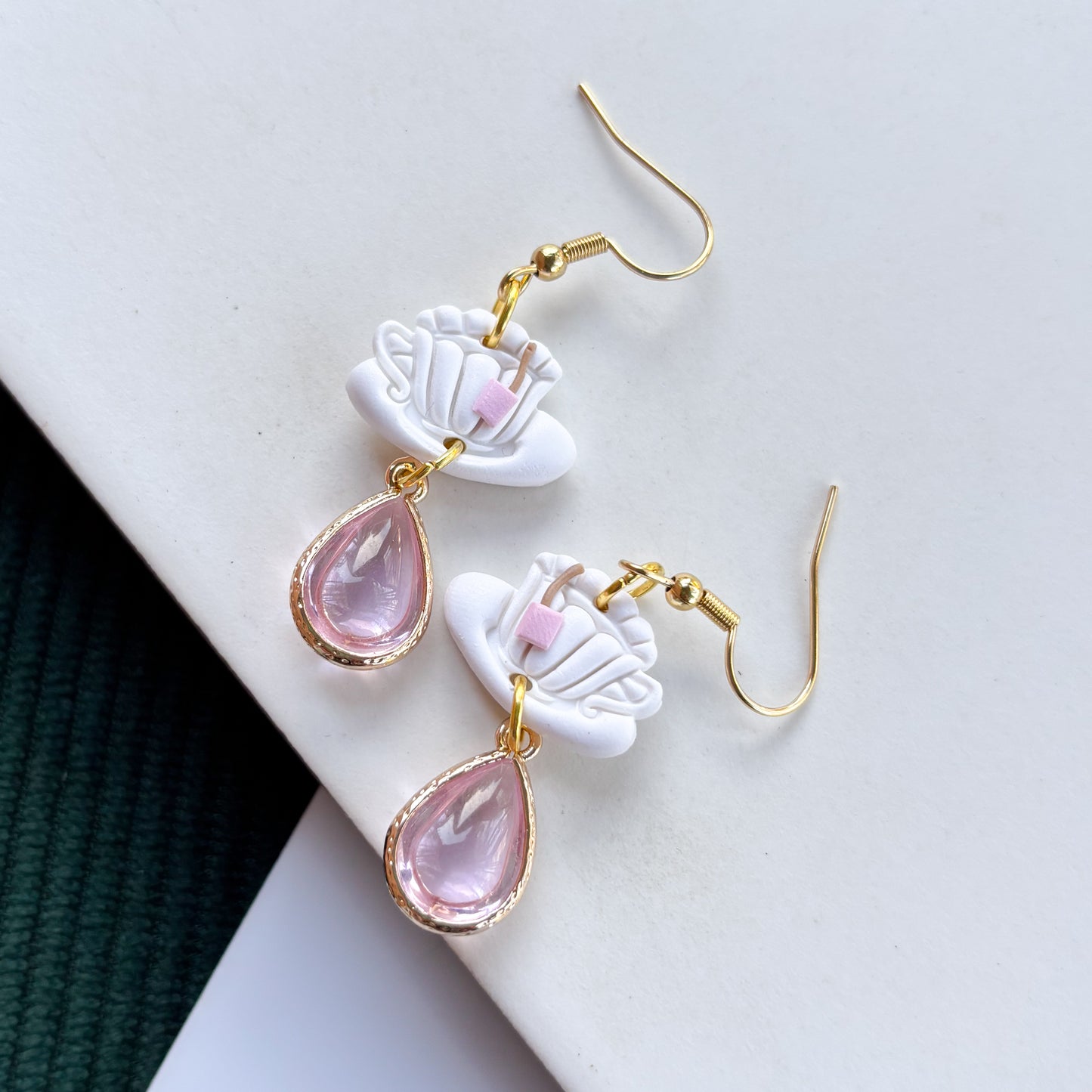 TEACUP EARRINGS (PINK)