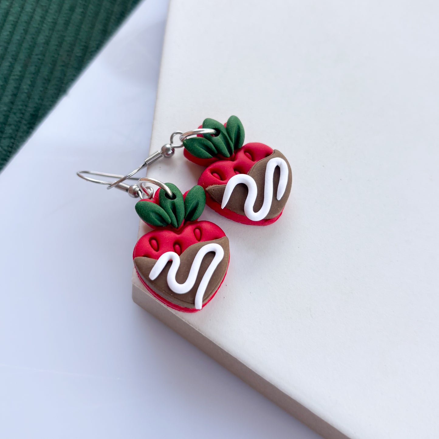 CHOCOLATE STRAWBERRY EARRINGS