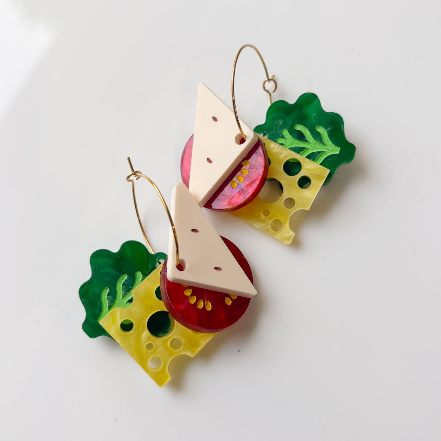 SANDWHICH HOOP ACRYLIC EARRINGS