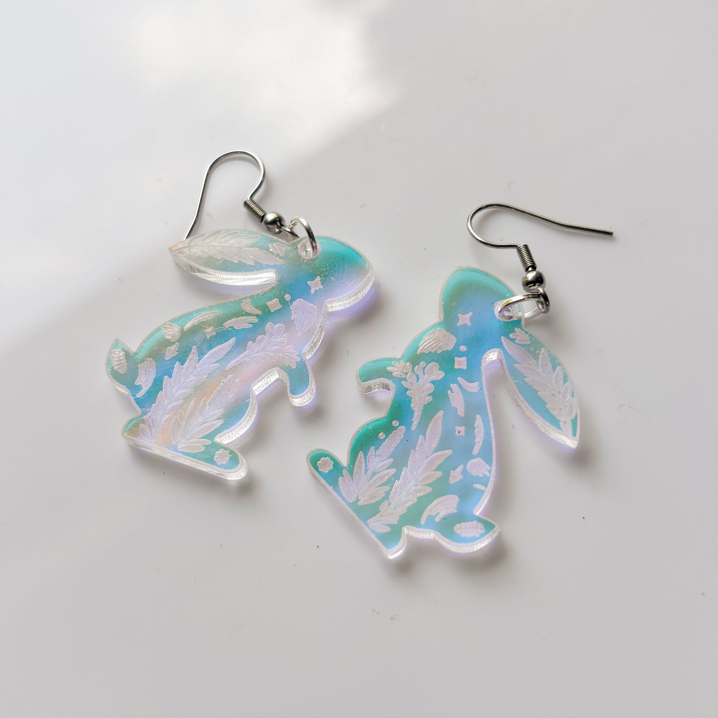 ENGRAVED CLEAR RABBIT ACRYLIC EARRINGS