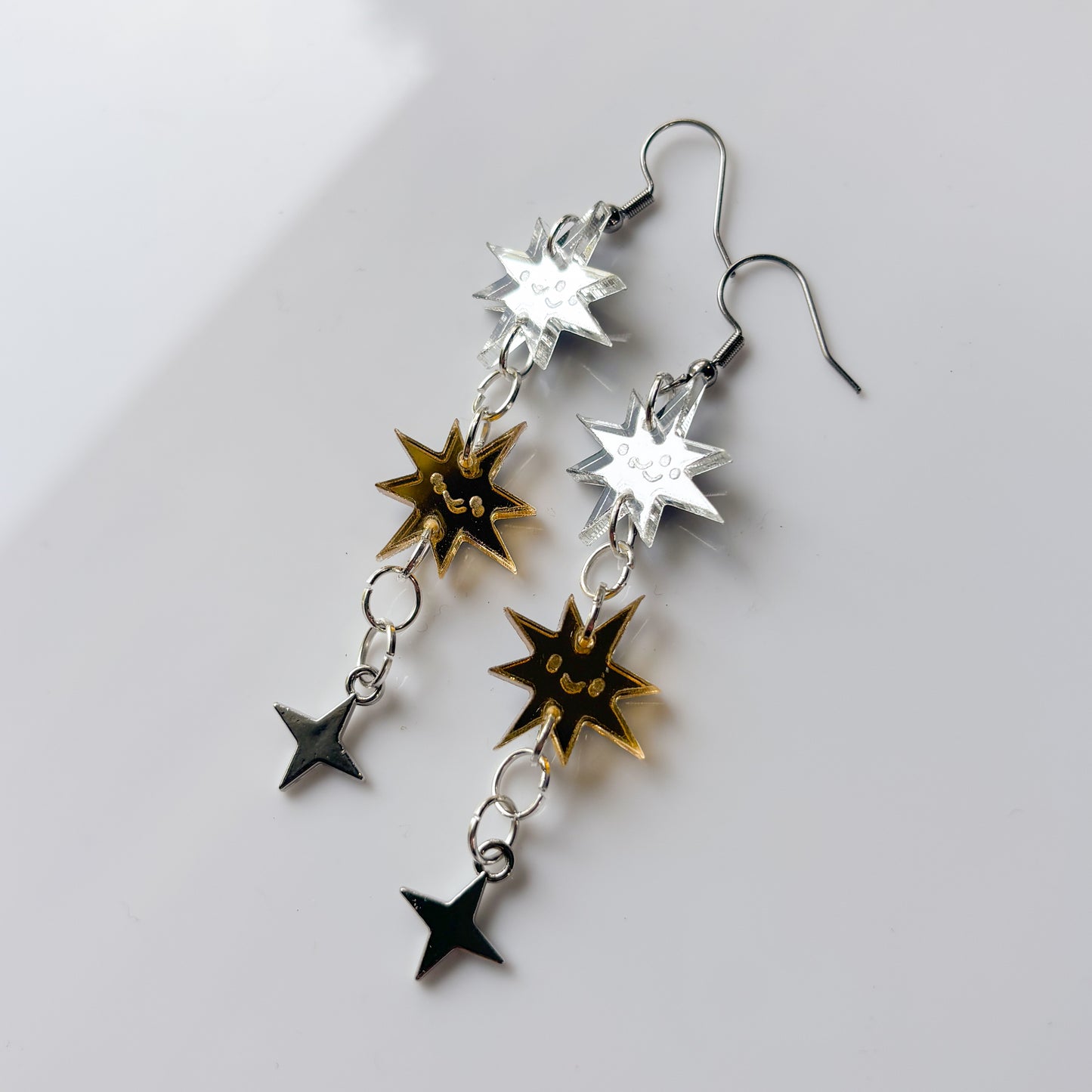 GOLD SILVER STAR ACRYLIC EARRINGS