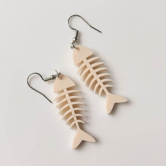 FISH BONES ACRYLIC EARRINGS