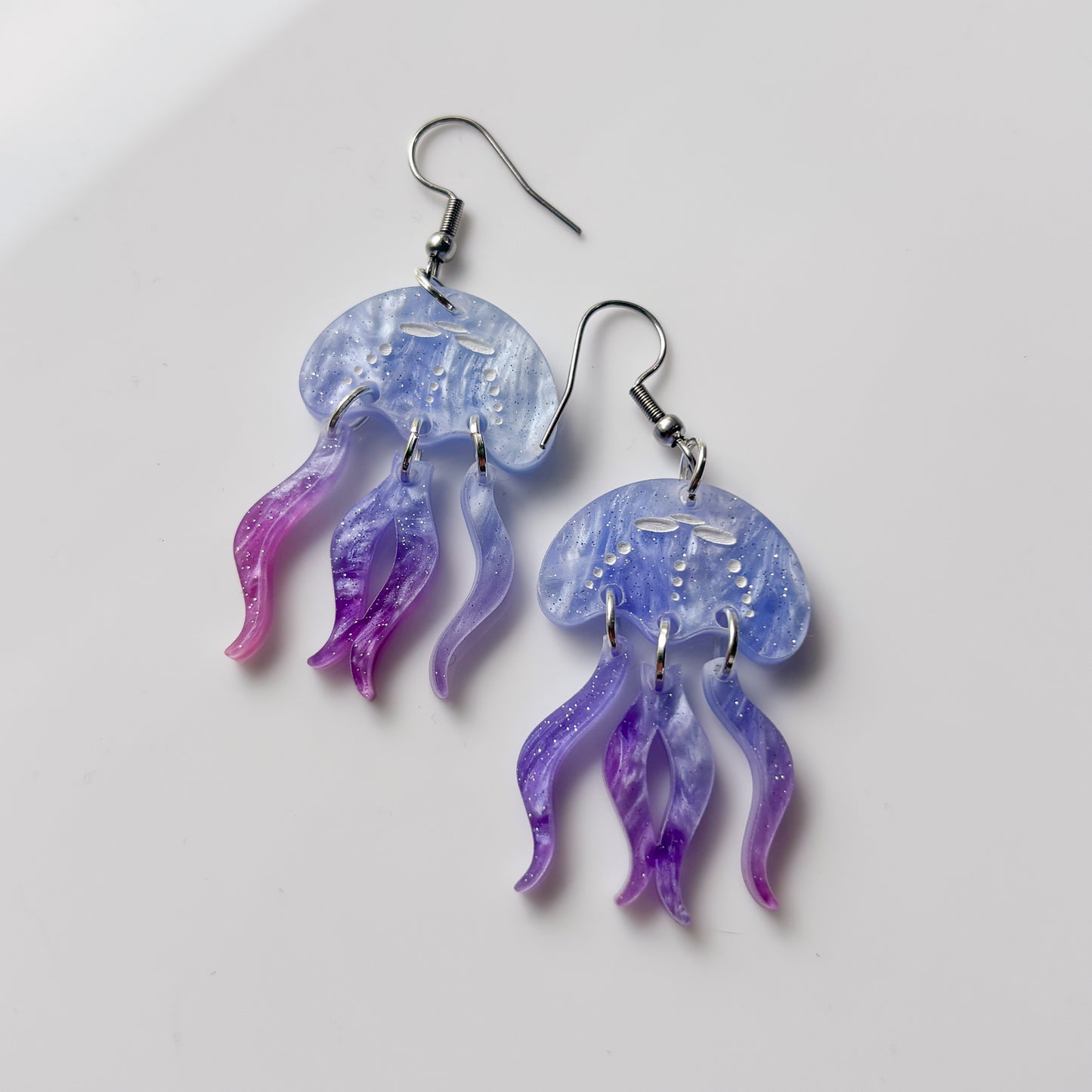 JELLYFISH ACRYLIC EARRINGS