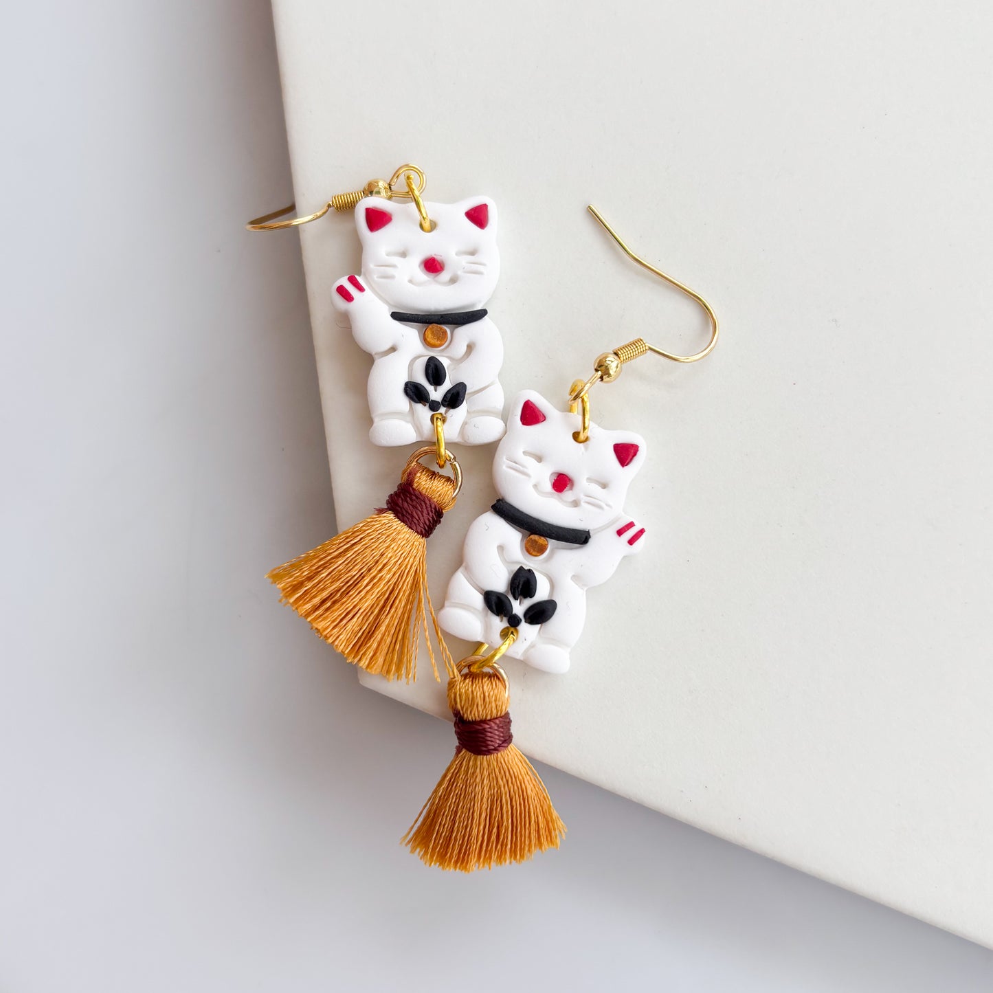 LUCKY CAT & TASSEL EARRINGS