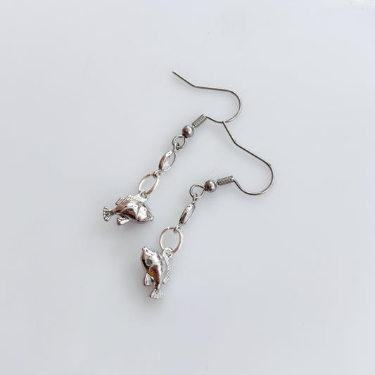 FISH SILVER CHARM EARRINGS