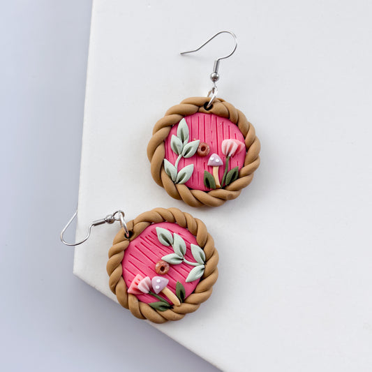 PASTEL & PINK HOBBIT DOOR EARRINGS