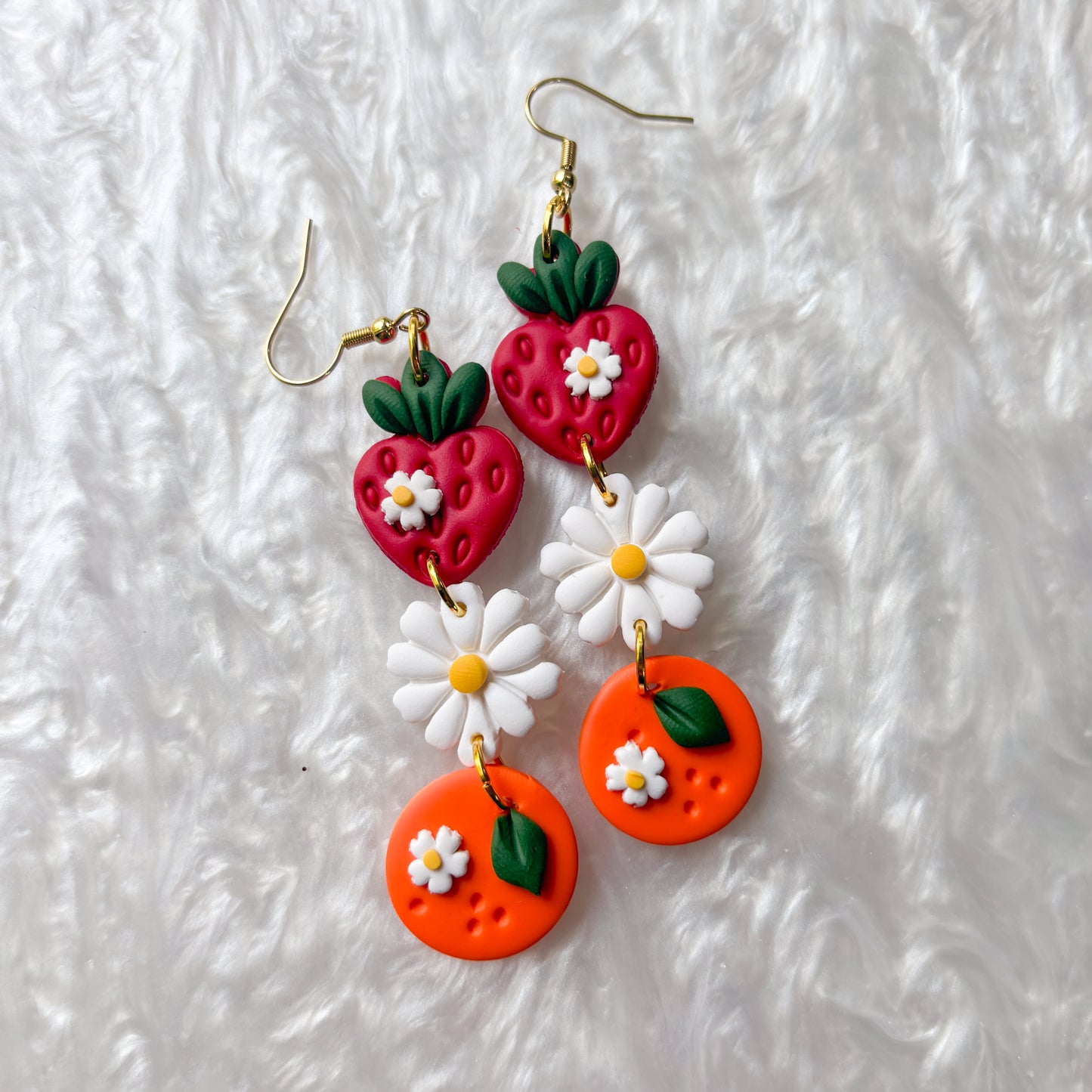 STRAWBERRY DAISY ORANGE TRIO EARRINGS