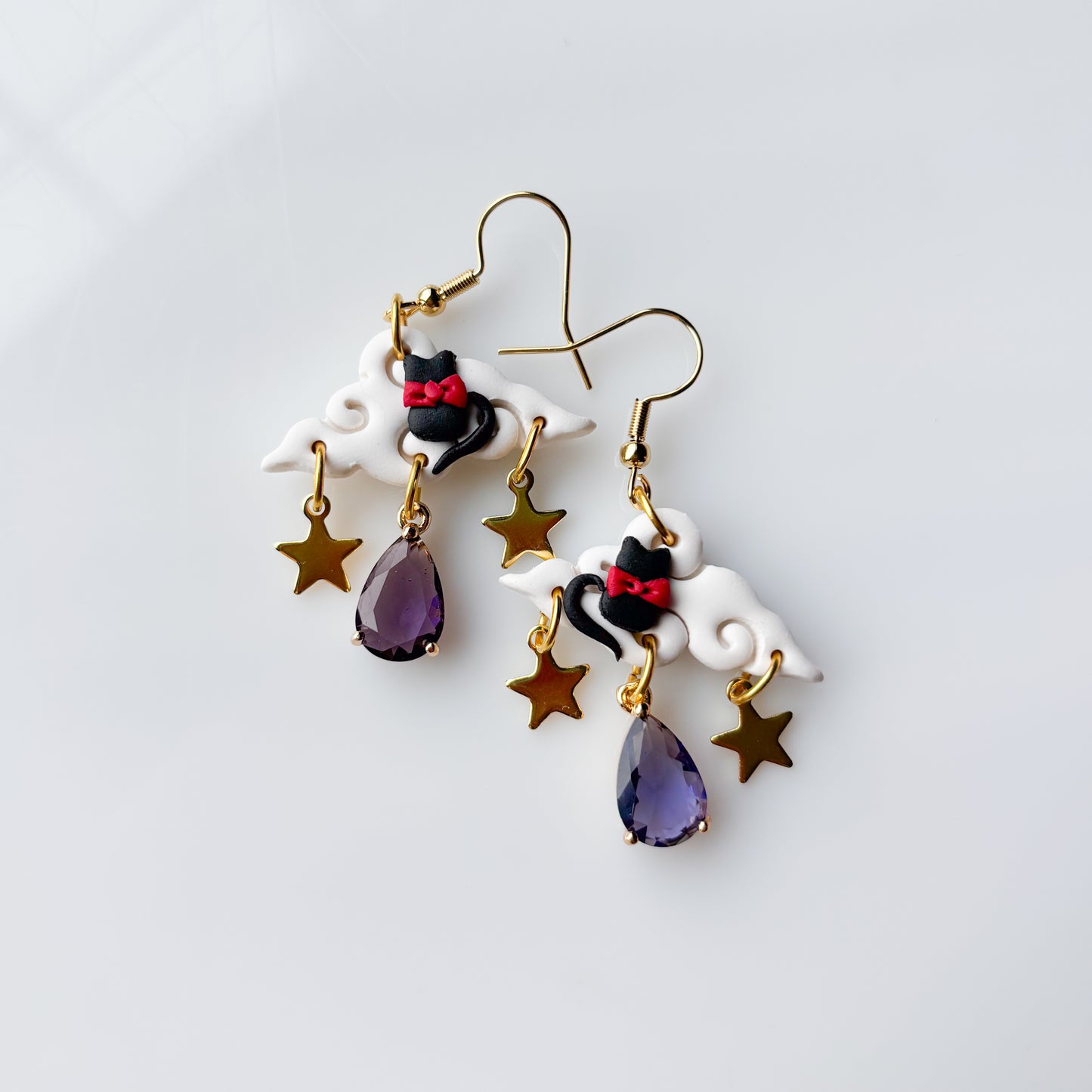 JIJI CAT CLOUD EARRINGS