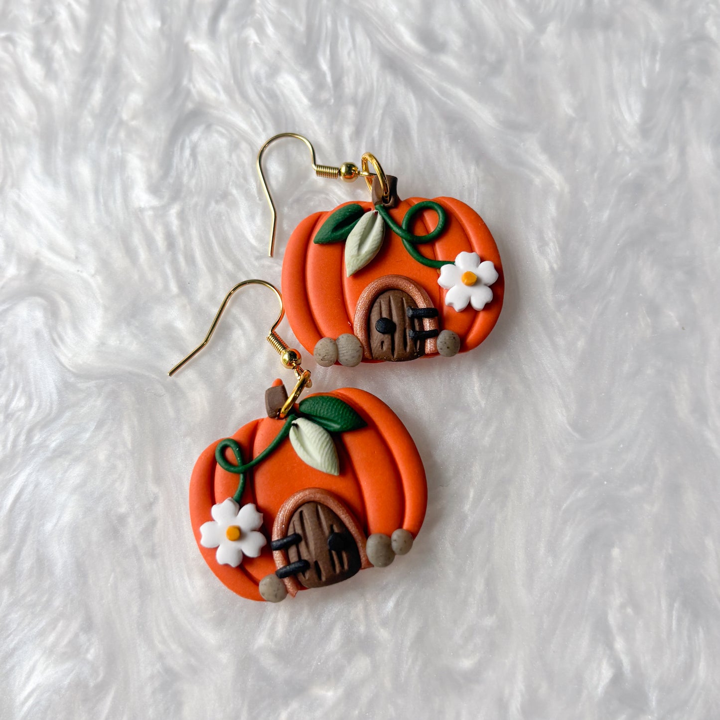 PUMPKIN COTTAGE EARRINGS