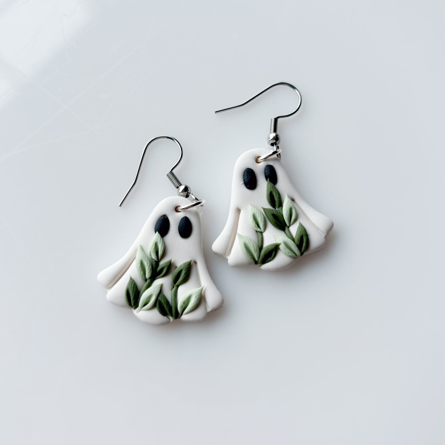 VINE GHOST EARRINGS