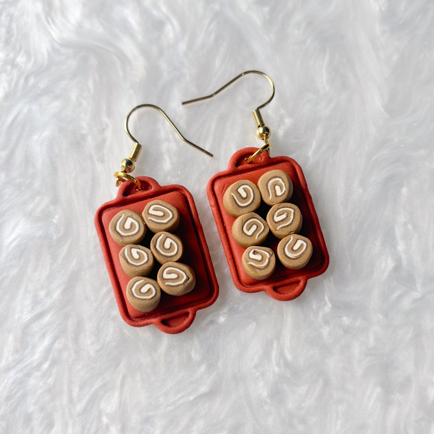 CINNAMON ROLL TRAY EARRINGS
