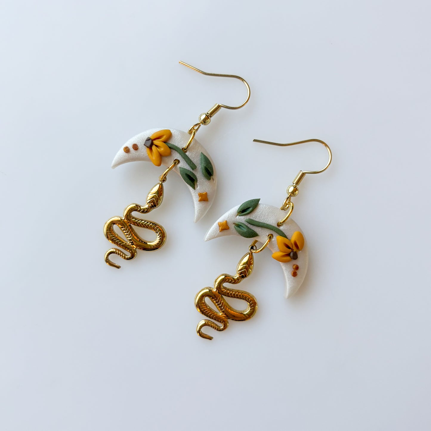 DAISY MOON SNAKE EARRINGS