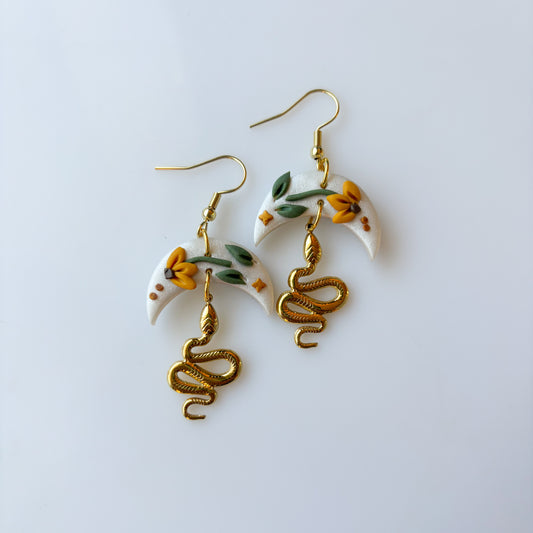 DAISY MOON SNAKE EARRINGS