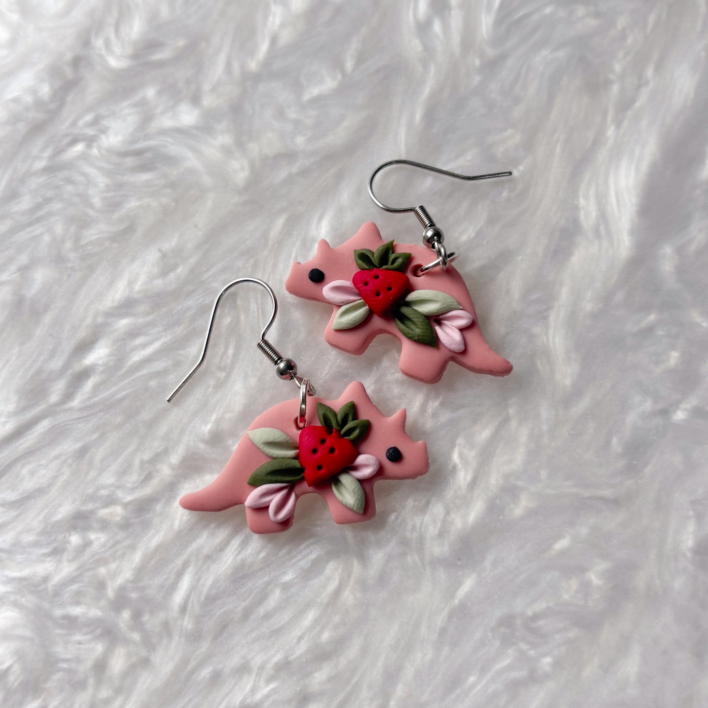 STRAWBERRY DINO EARRINGS (TRICERATOPS)