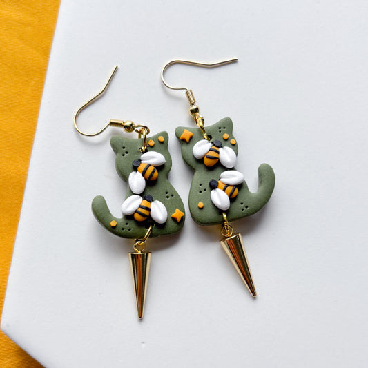 BEE CAT EARRINGS