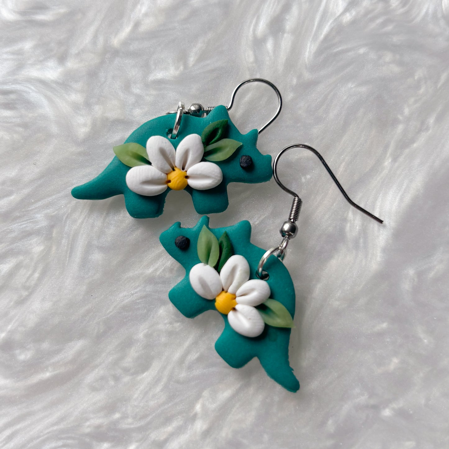 DAISY DINO EARRINGS (TRICERATOPS)