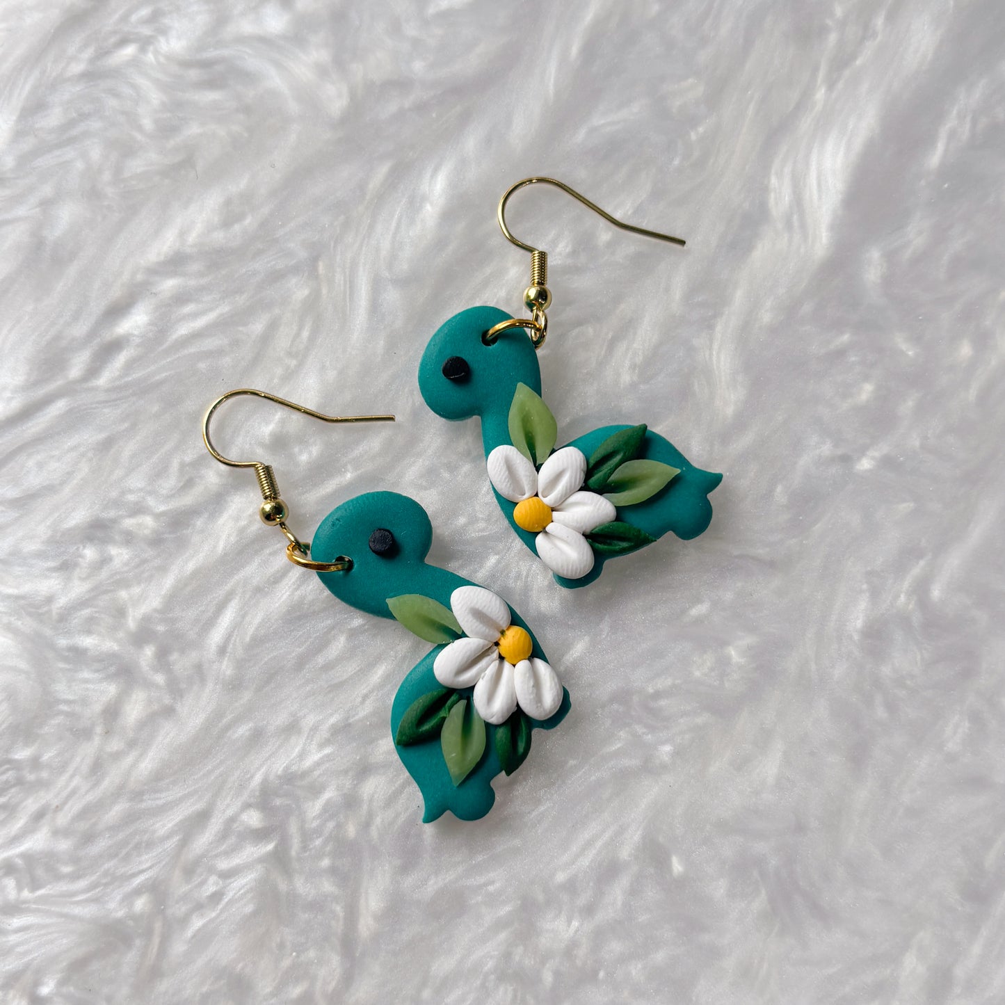 DAISY DINO EARRINGS (BRONTO)