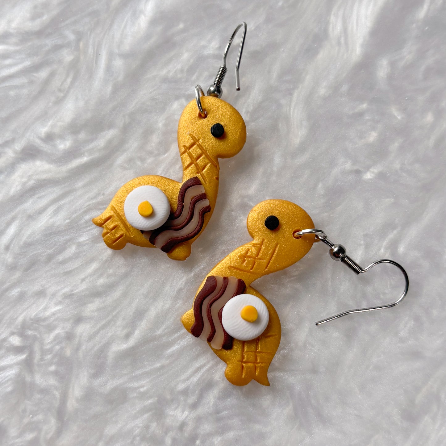 BREAKFAST DINO EARRINGS (BRONTO)