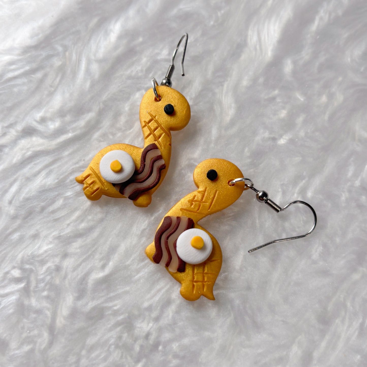BREAKFAST DINO EARRINGS (BRONTO)