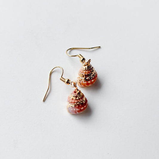 SEASHELL CHARM EARRINGS